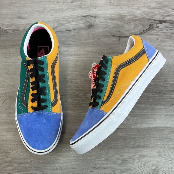 VANS- MIX AND MATCH MENS LOW TOPS - Picture 1 of 9